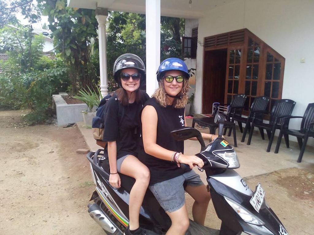 Smart Holiday Inn Galle Exteriör bild